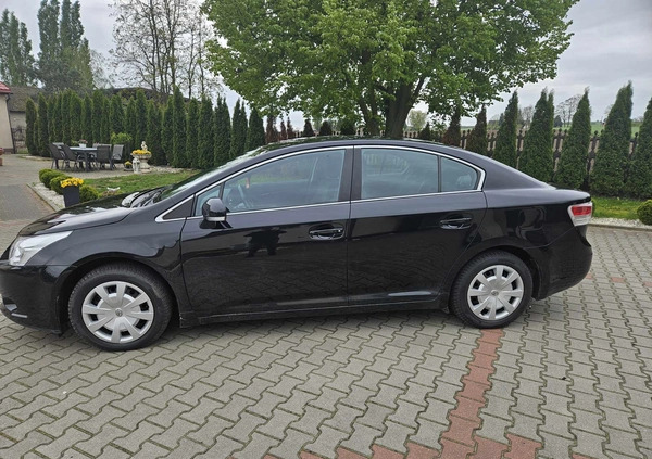 Toyota Avensis cena 21900 przebieg: 334000, rok produkcji 2009 z Włoszczowa małe 37
